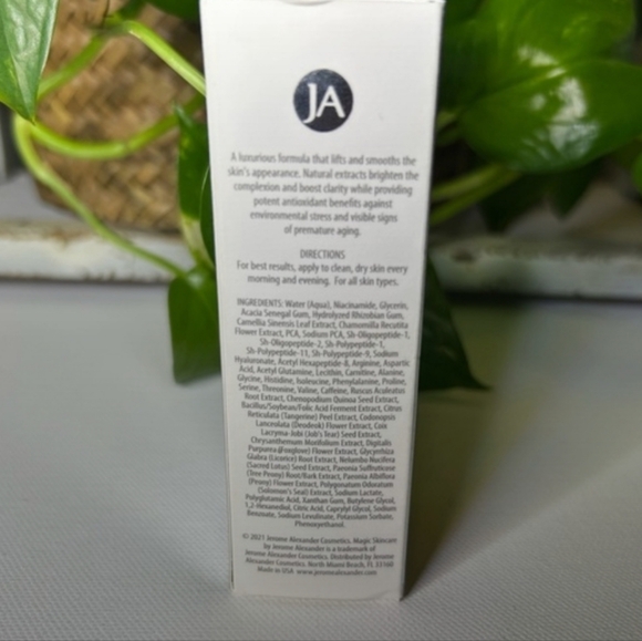 NIB Magic Skincare Instant Miracle Serum by Jerome Alexander - 30ml - Picture 5 of 6